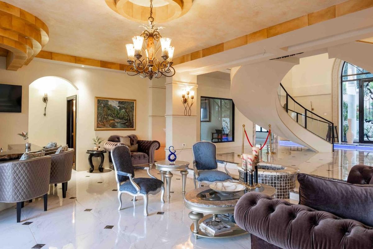 Villa Mimosa Jamaica Exclusive Luxury Stay- Resort Vibe Discovery Bay Exterior foto